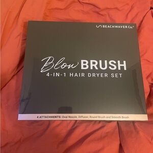 NWT The Beachwaver Co. Blow Brush 4-in-1 Hair Dryer Set
